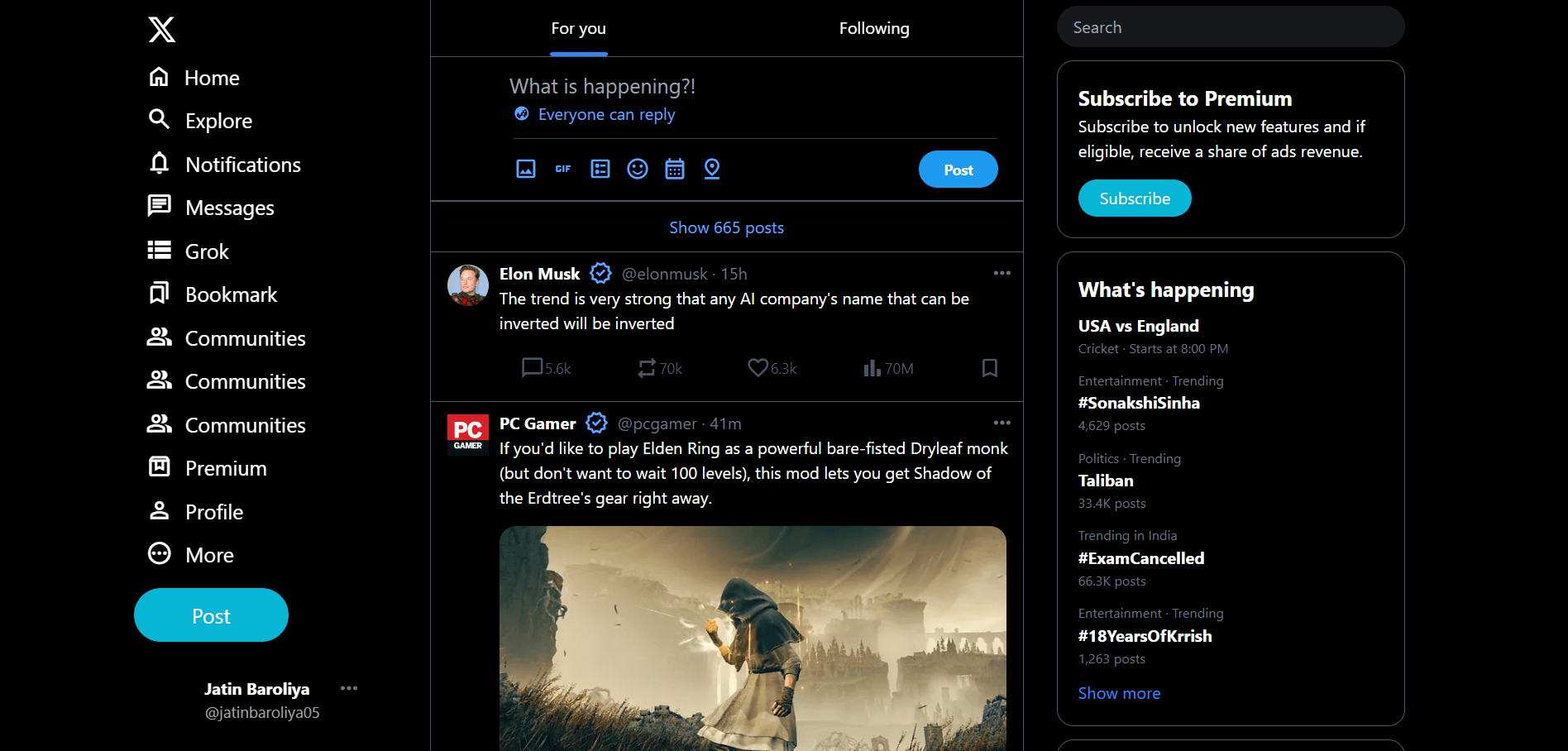 Twitter clone UI in dark mode